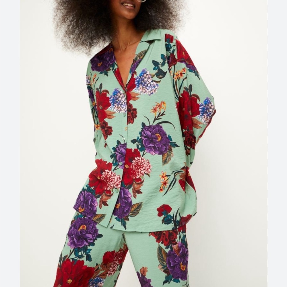 H&M BEAUTIFUL GARDEN LONG SLEEVE BLOUSE